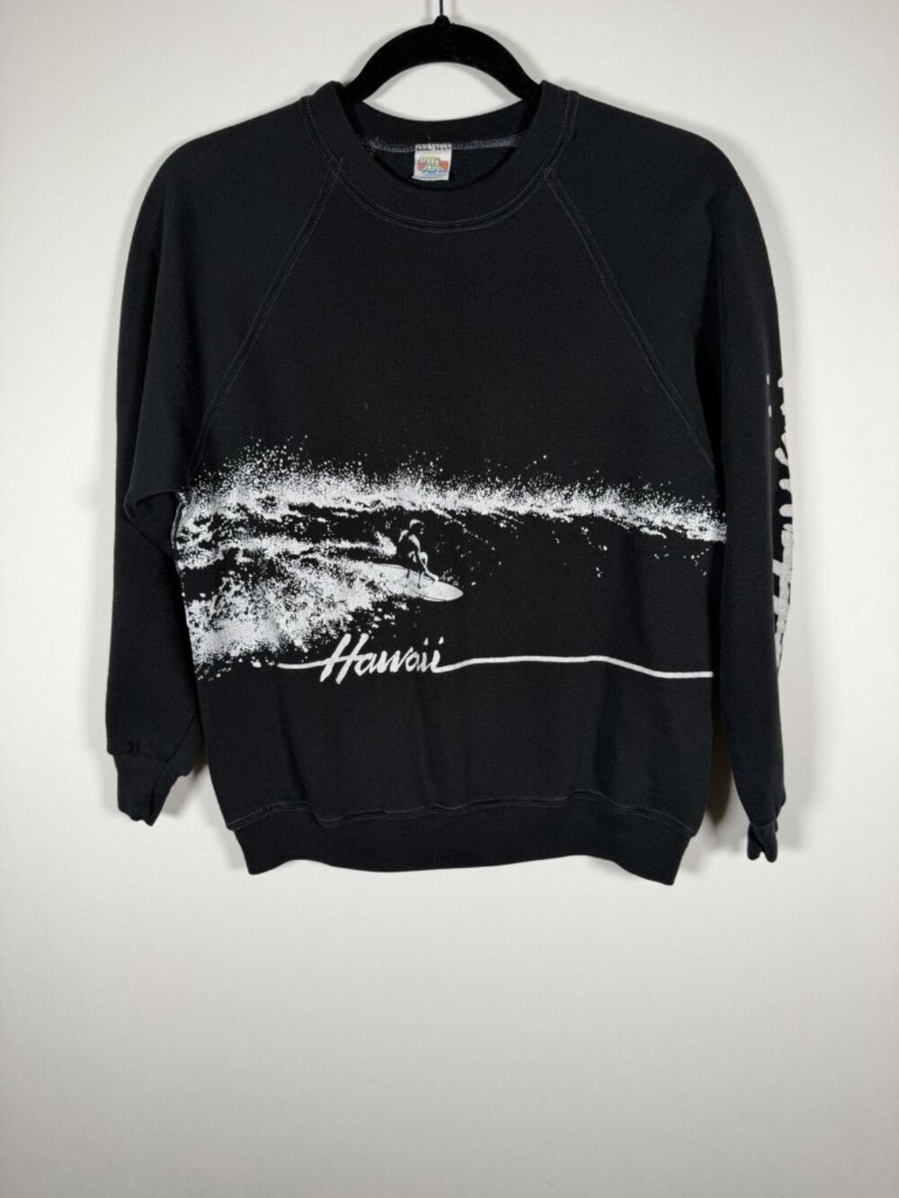 Vintage 70s 80s Crazy Shirts black retro wrap-around surf Hawaii sweatshirt M